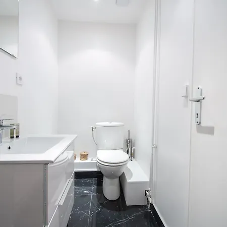 Luxury Flat- Eiffel Tower Aparthotel