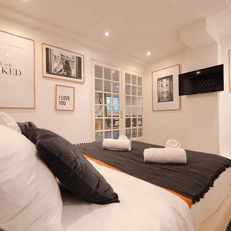 Luxury Flat- Eiffel Tower Aparthotel